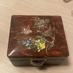 Japanese abalone inlaid jewelry trinket box